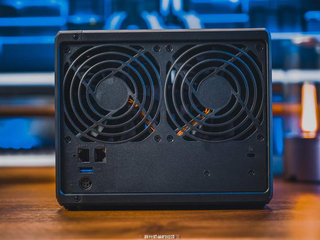 半小时打造家庭数据、影音媒体中心,入坑群晖看这一篇就够了插图3 半小时打造家庭数据、影音媒体中心,入坑群晖看这一篇就够了插图3