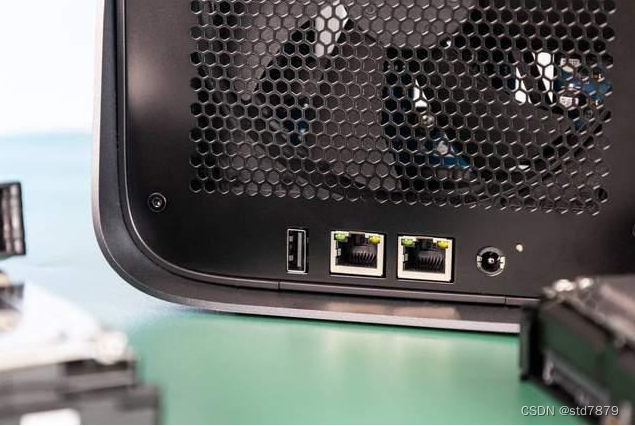 NAS性价比王者，极空间新Z4，给自己一个 “云惊喜”插图3