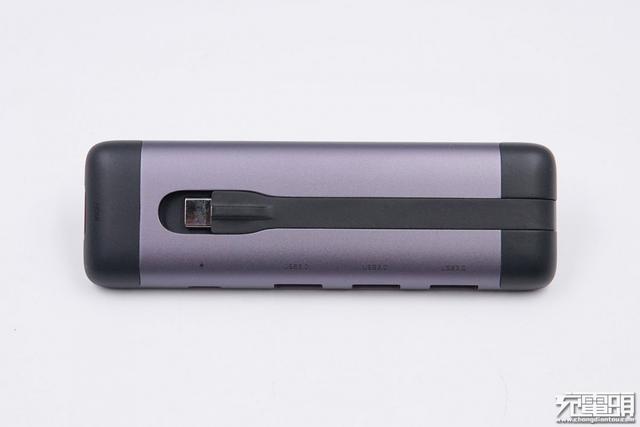 绿联扩展坞拆解_UGREEN绿联3A1C五合一多功能拓展坞深度拆解，里面用了这些芯片…-陌上烟雨遥