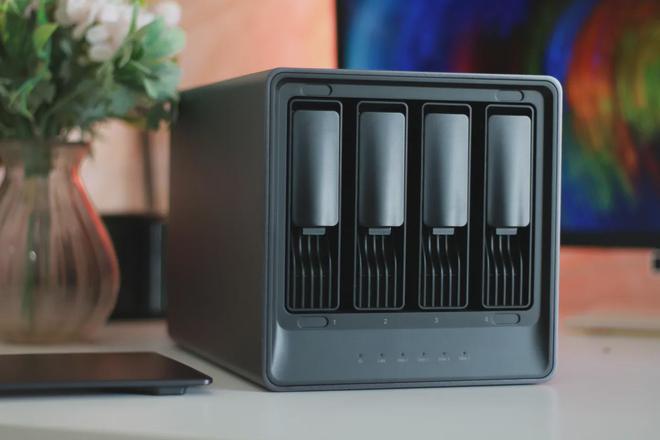 零门槛搭建影音库！绿联云影院体验！附：绿联IPV6+DDNS部署教程插图1